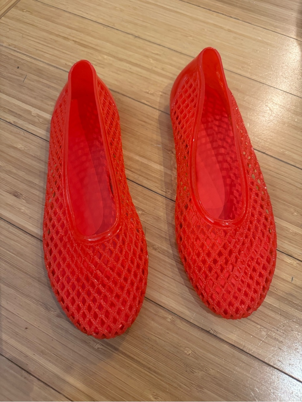 Red jelly shoes